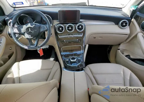 2019 Mercedes-Benz Glc 300 z USA, uszkodzony, nr VIN WDC0G4JB1KV127679